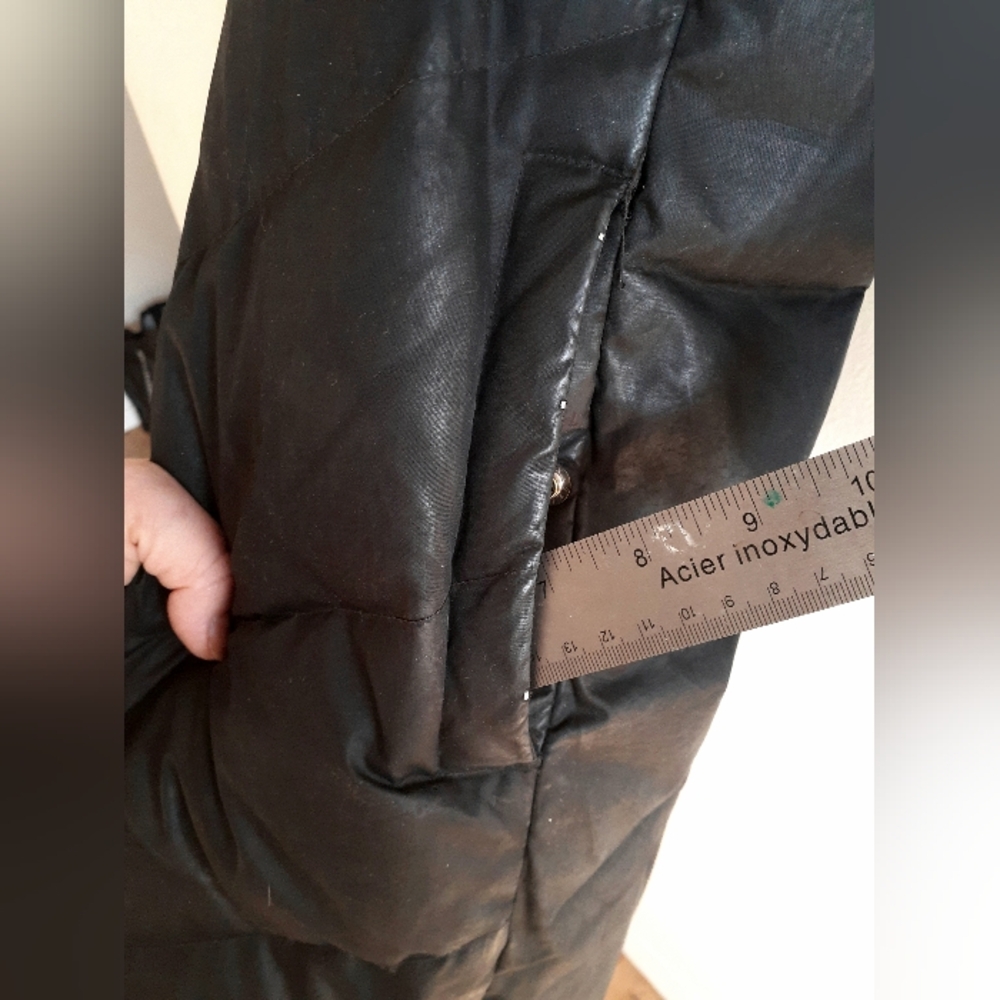 Down-filled, fleece-lined winter coat for kids or adults, with detachable hood. - Picture 6 of 12